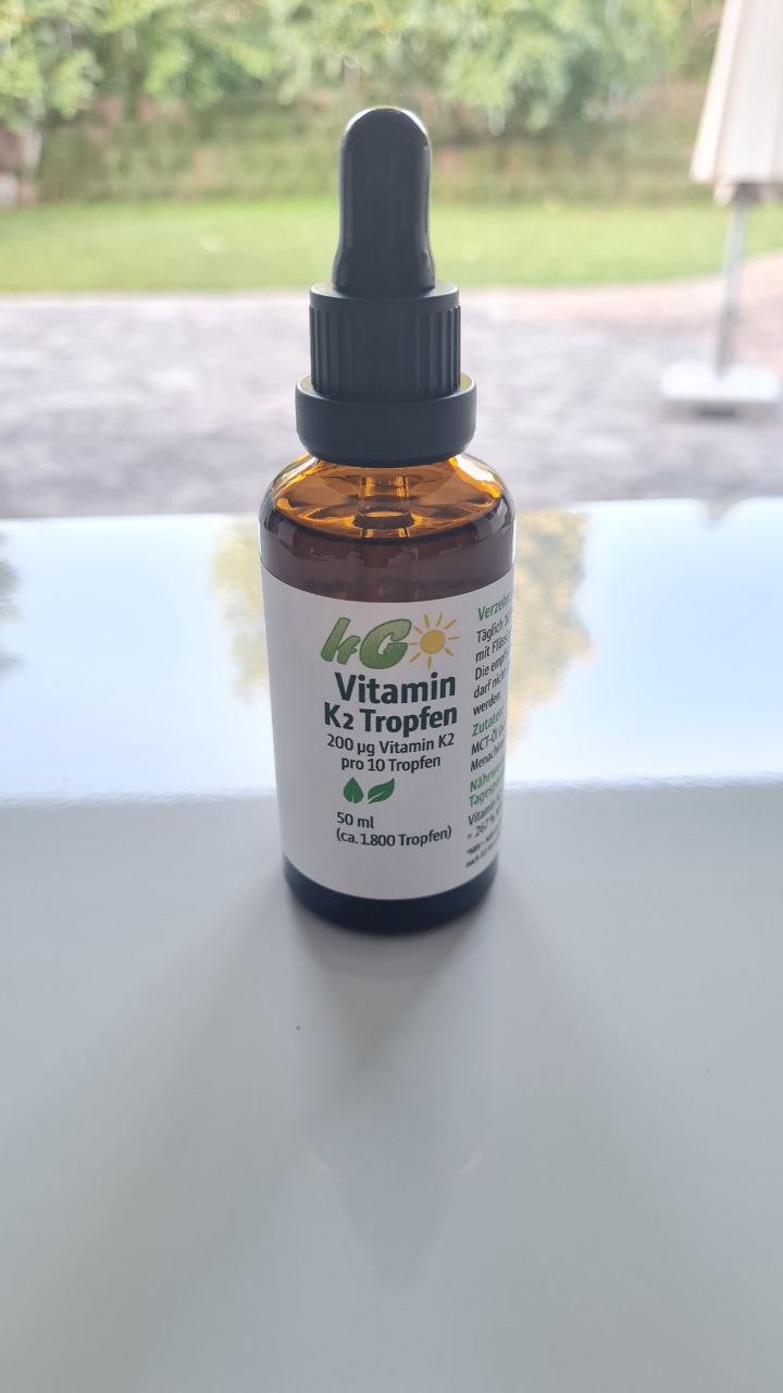 Flasche Vitamin K2 Tropfen